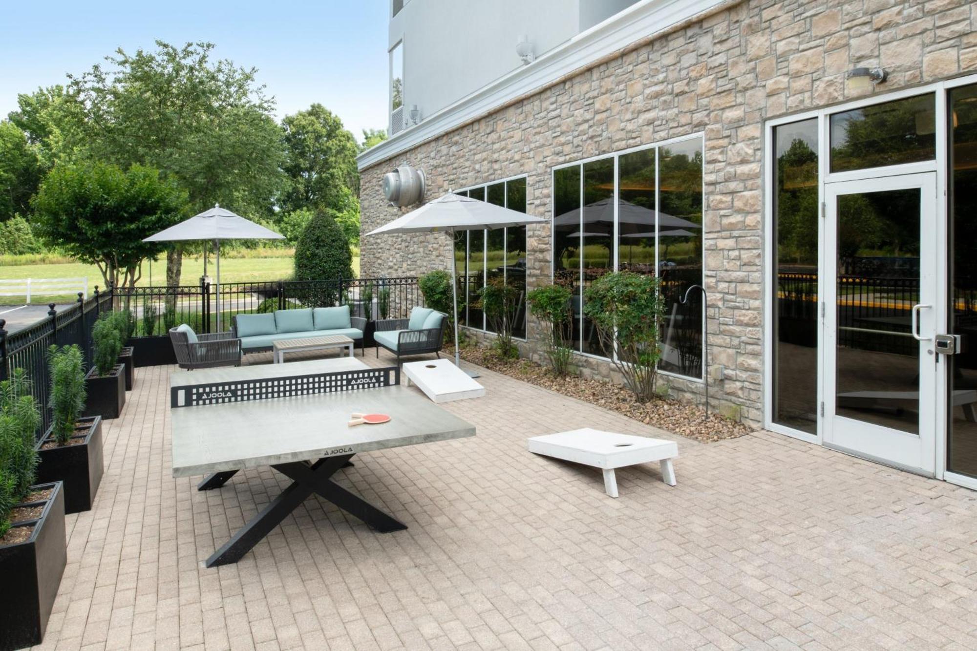 Delta Hotels By Marriott Colonial Heights Exterior photo
