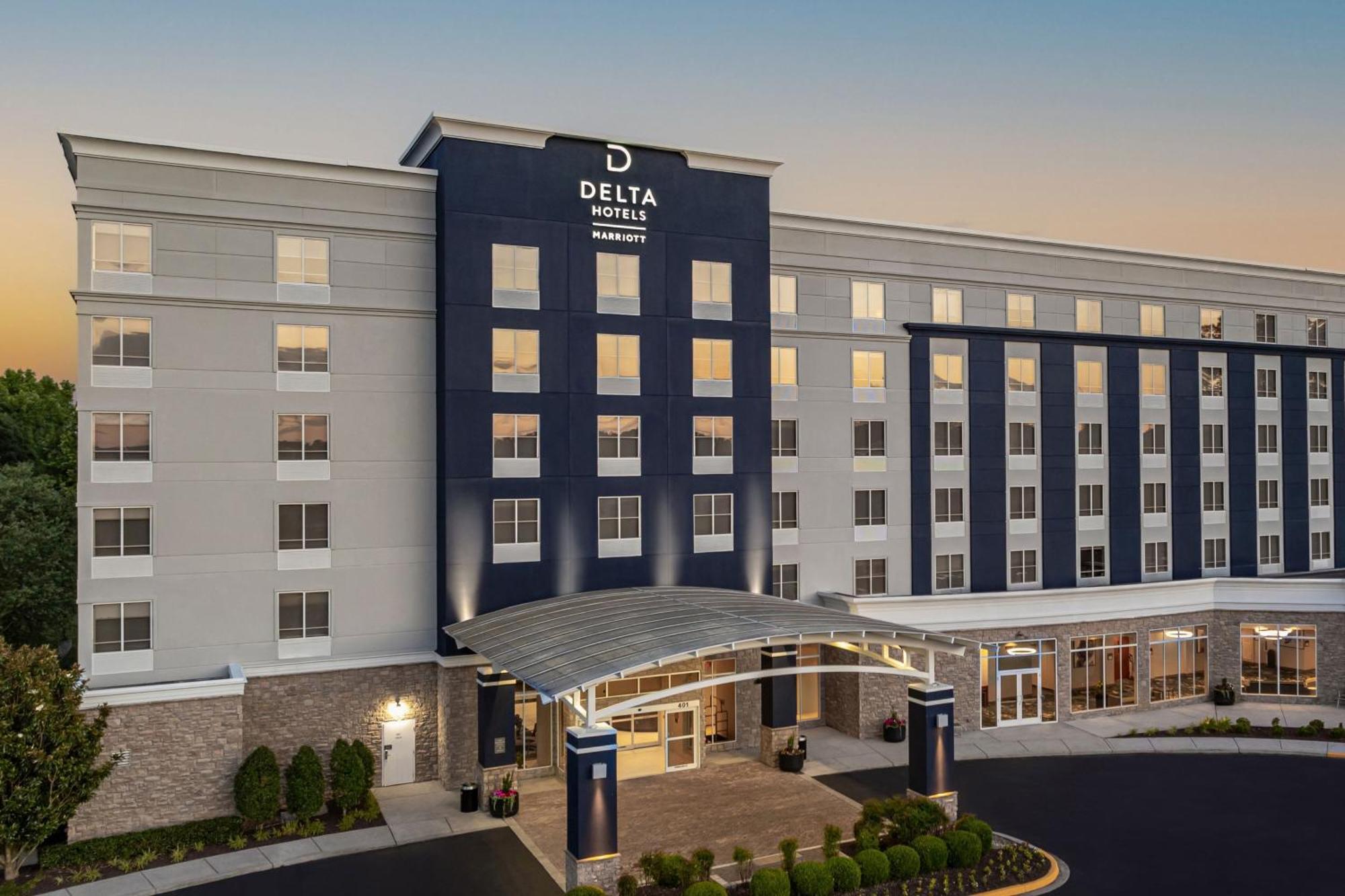 Delta Hotels By Marriott Colonial Heights Exterior photo