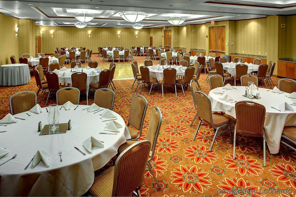 Delta Hotels By Marriott Colonial Heights Restaurant photo